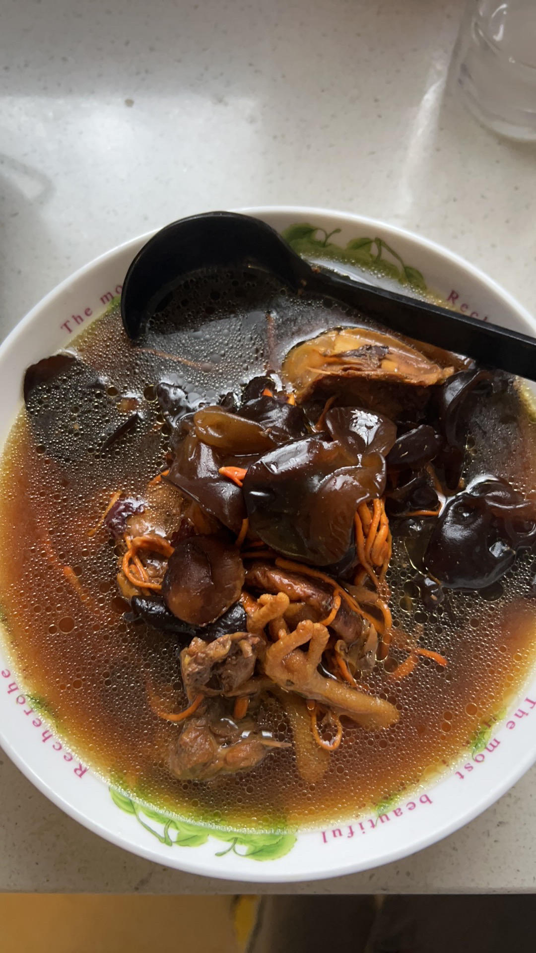 清炖鸽子汤