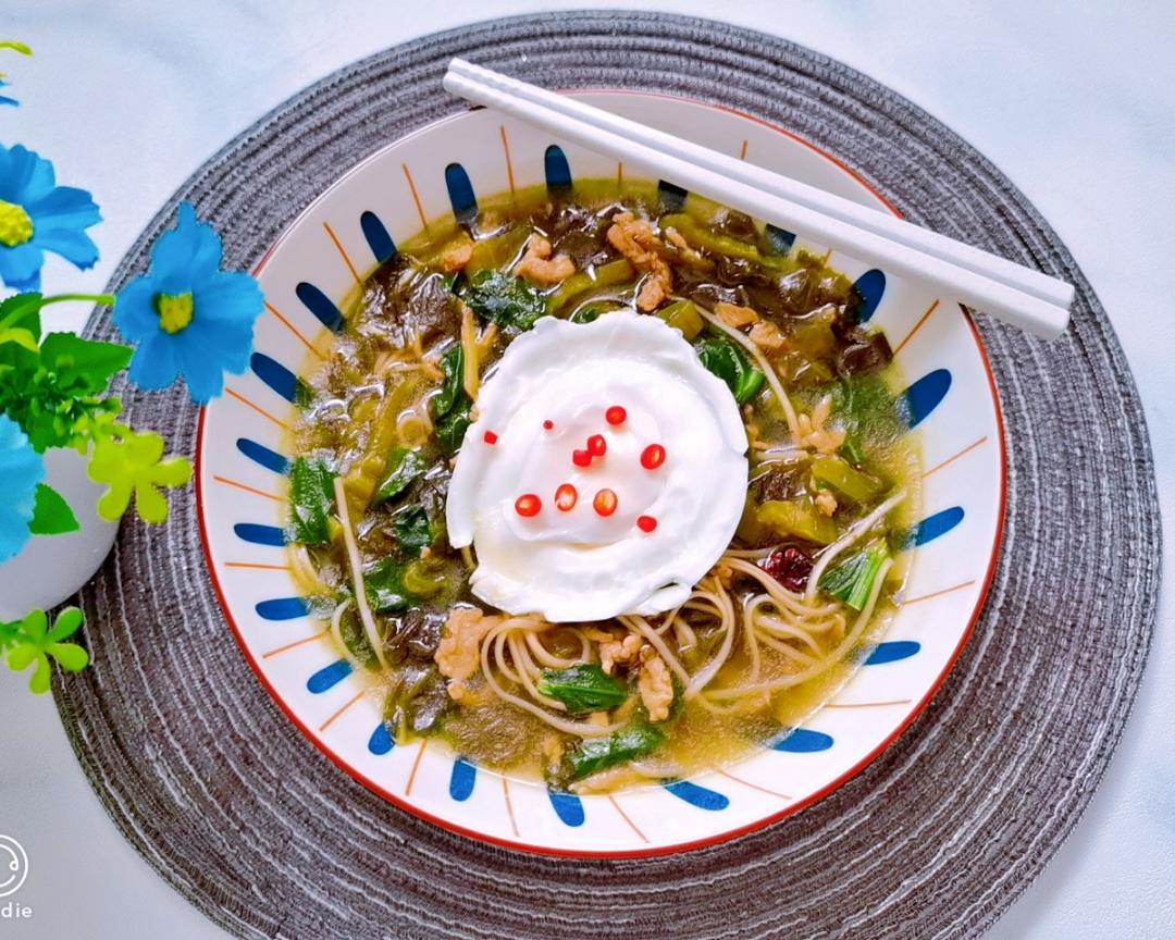 酸菜肉丝面的做法