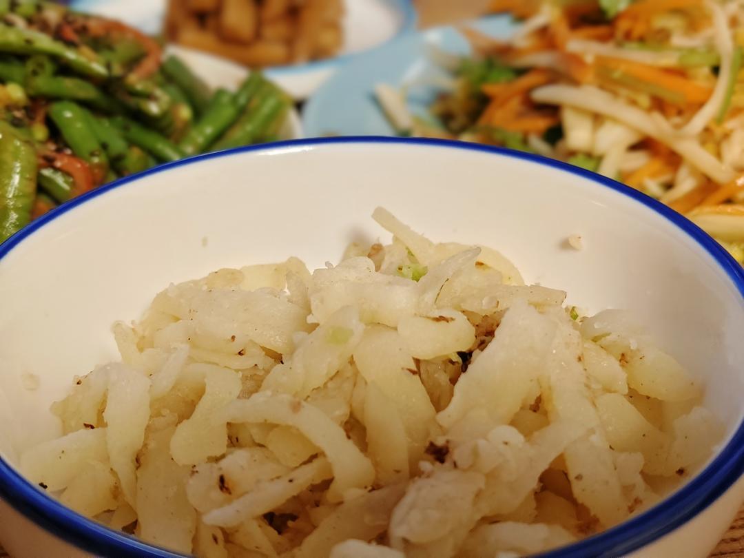 土豆拨烂子（山西特色美食）