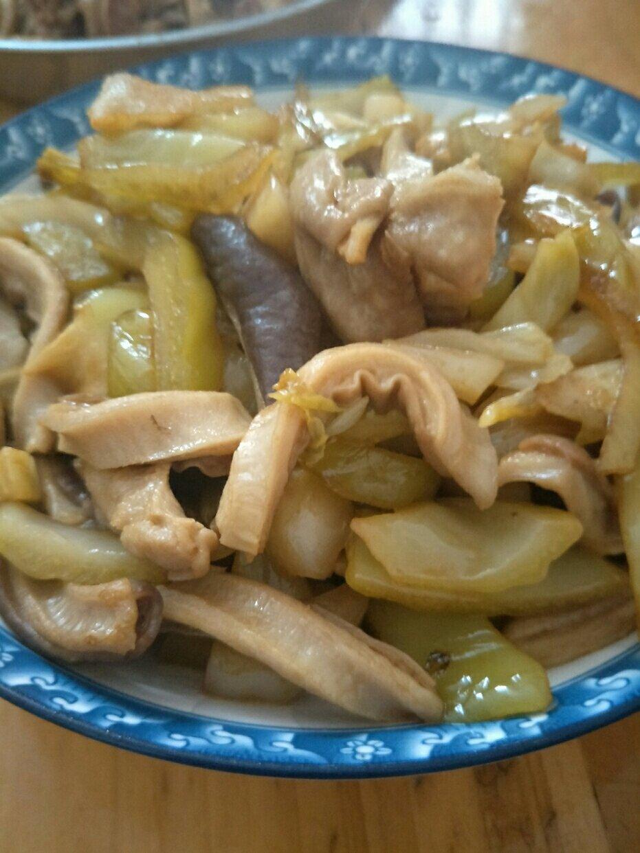 咸菜炒猪肚