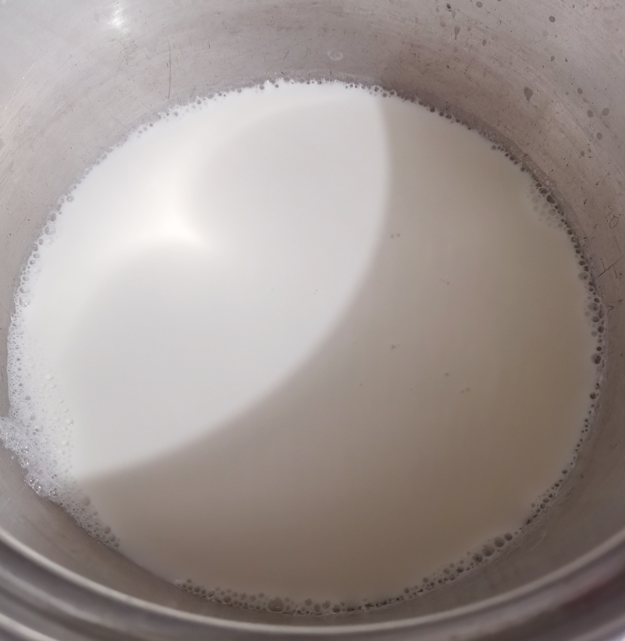 双皮奶（纯牛奶做法）的做法 步骤1