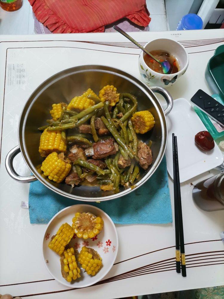 大丰收——玉米土豆炖排骨