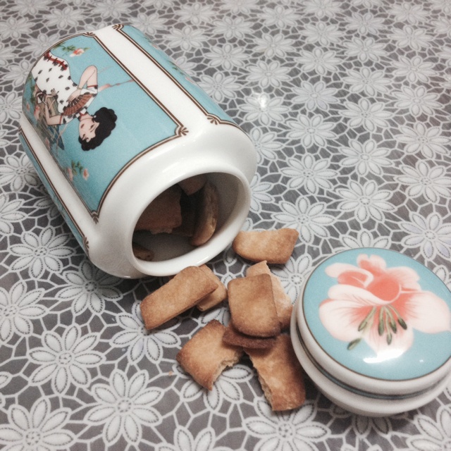 牛奶方块小饼干