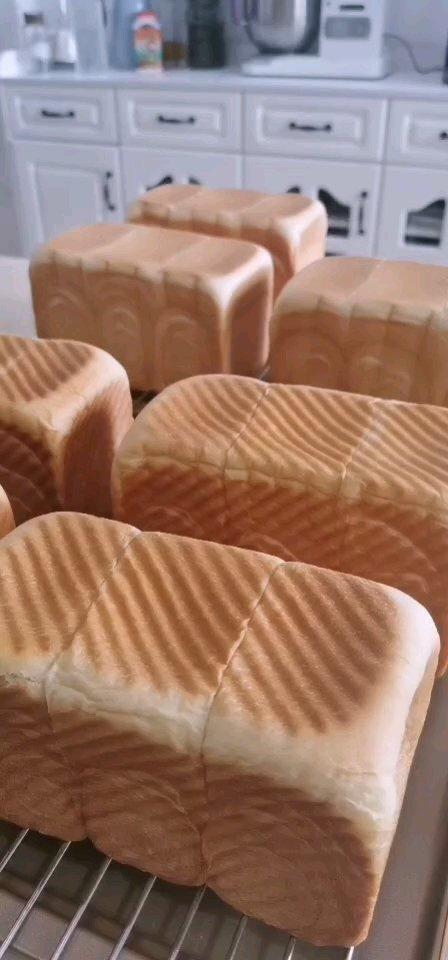 北海道奶香吐司（EAT风炉）