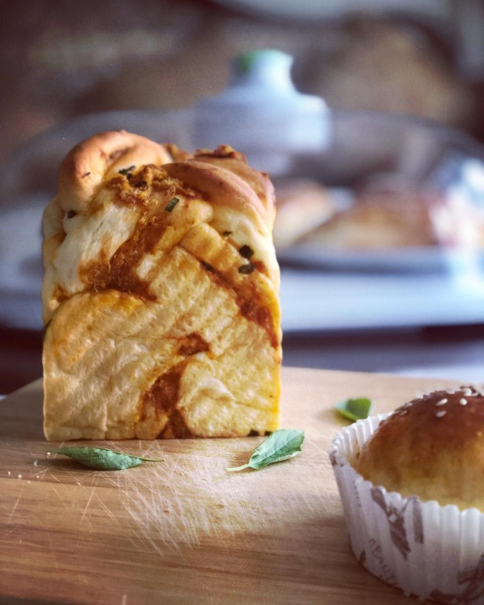 料多多系列---肉松吐司