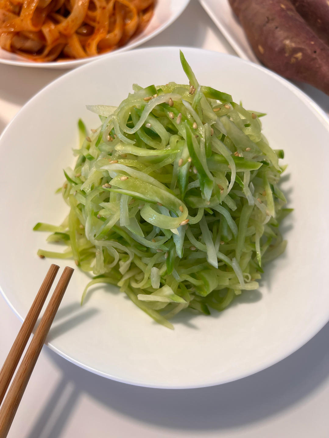 凉拌青萝卜丝