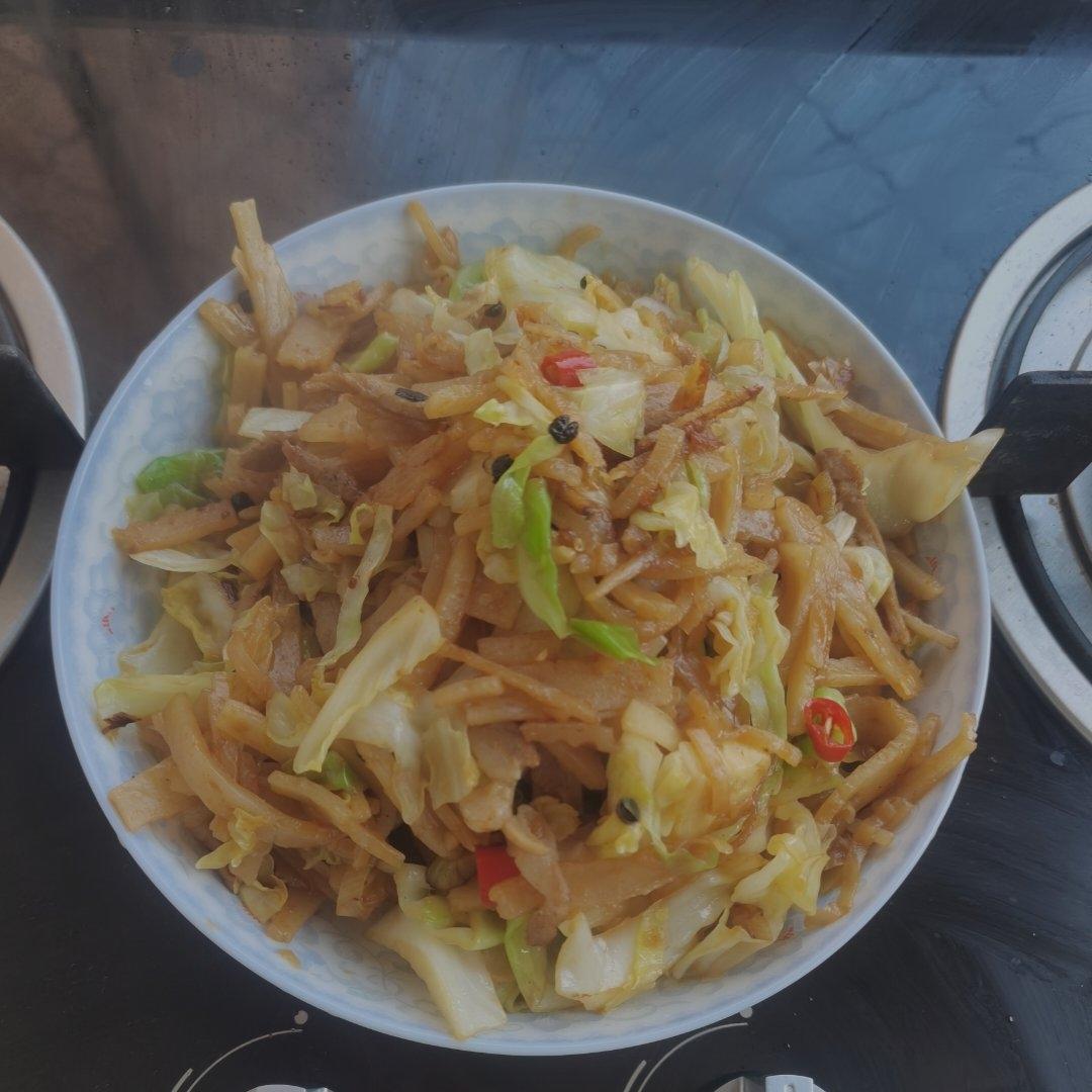 肉丝炒饼