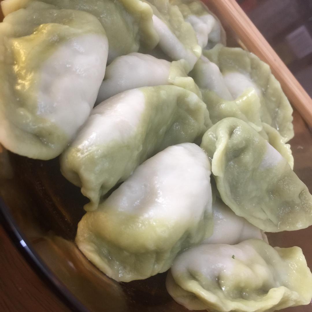 翡翠虾仁水饺