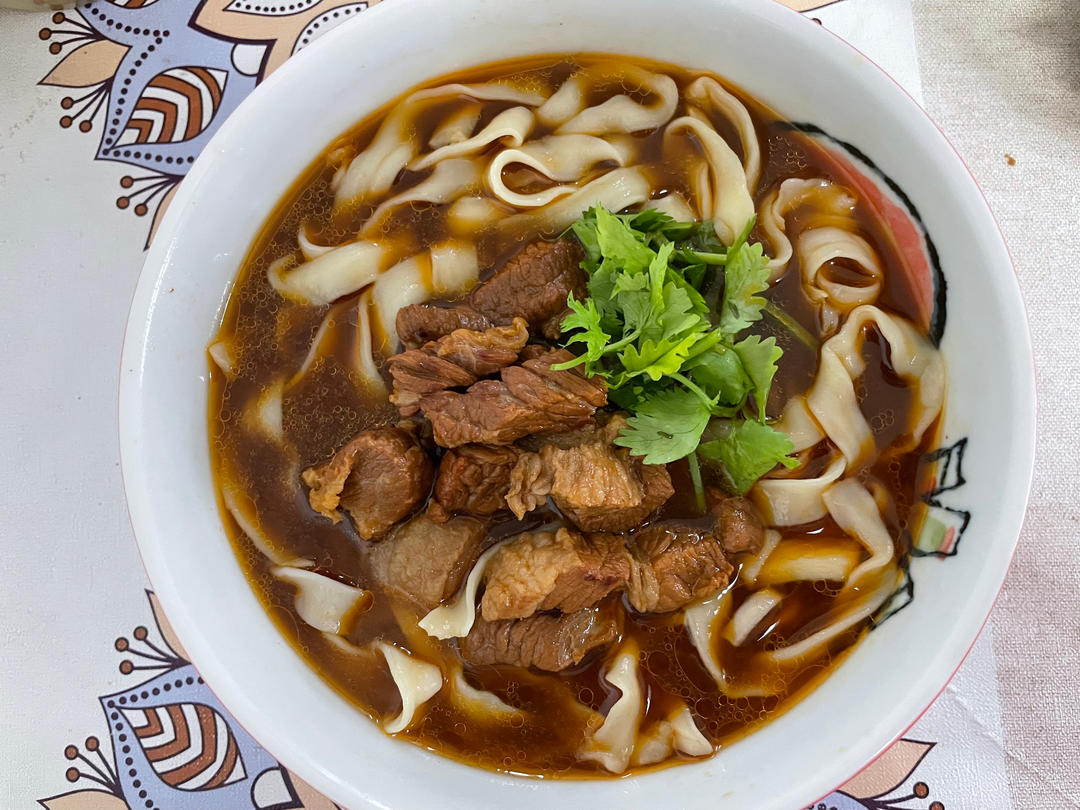 红烧牛肉面