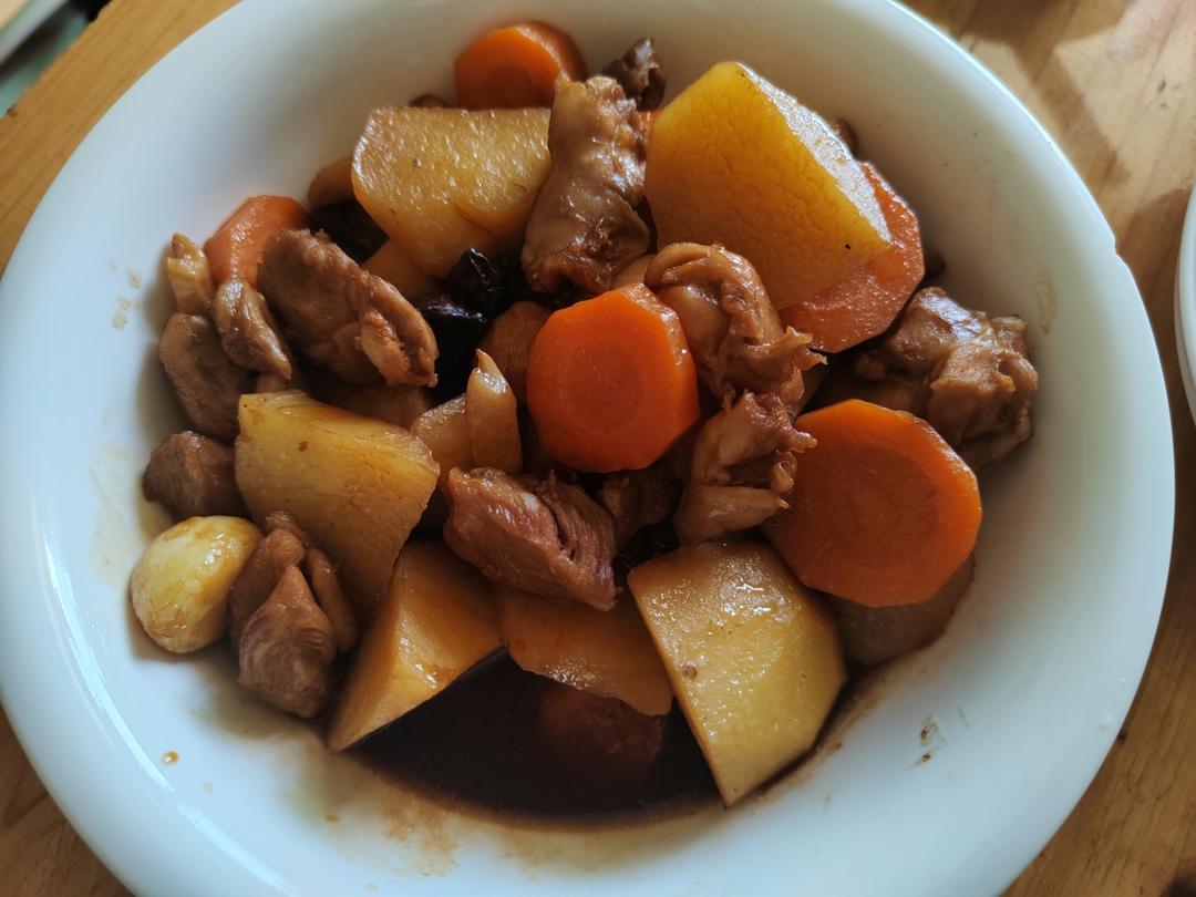 鸡腿炖土豆极简版💜
