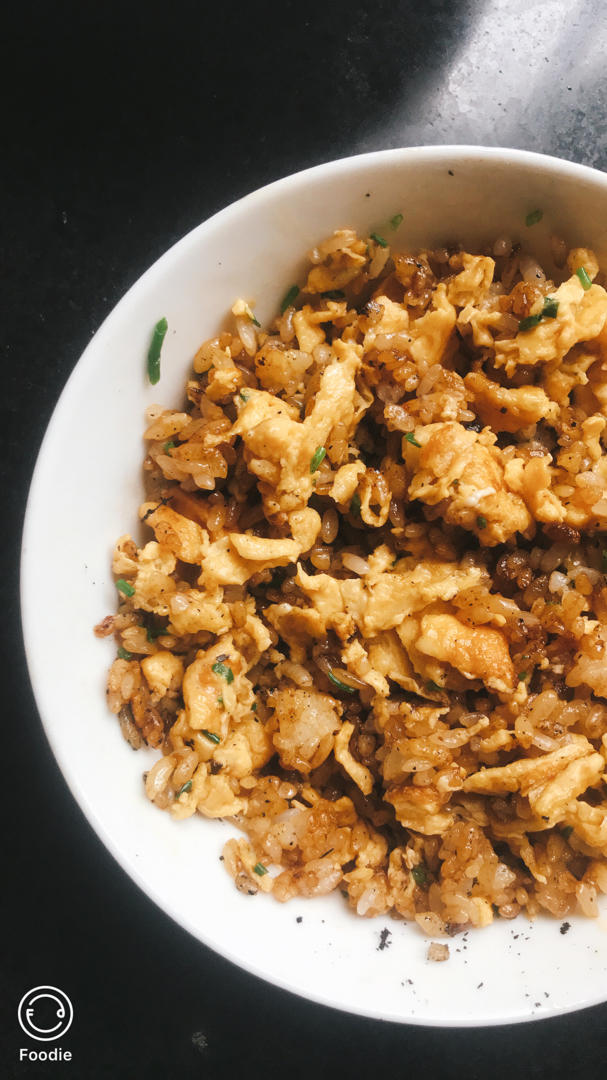 好吃到停不下来的酱油蛋炒饭