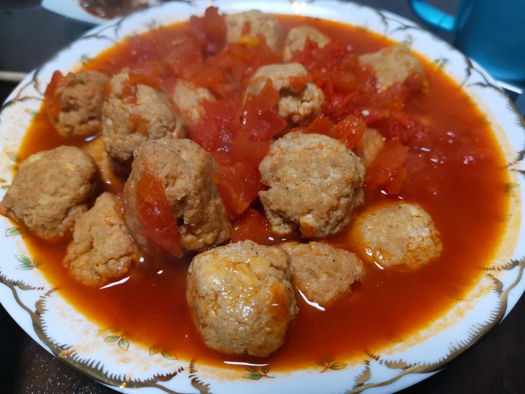 豆腐丸子番茄汤