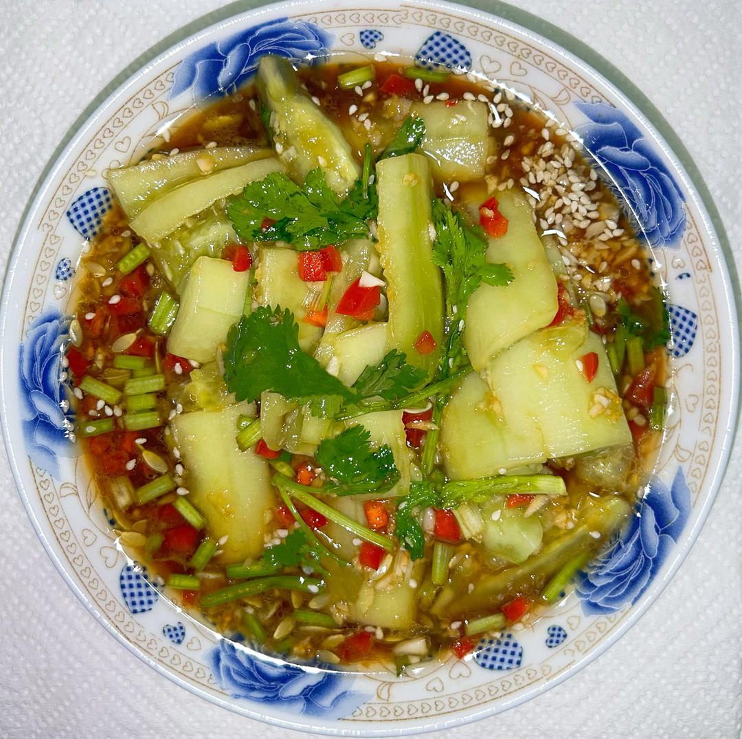 赞不绝口拍黄瓜🥒