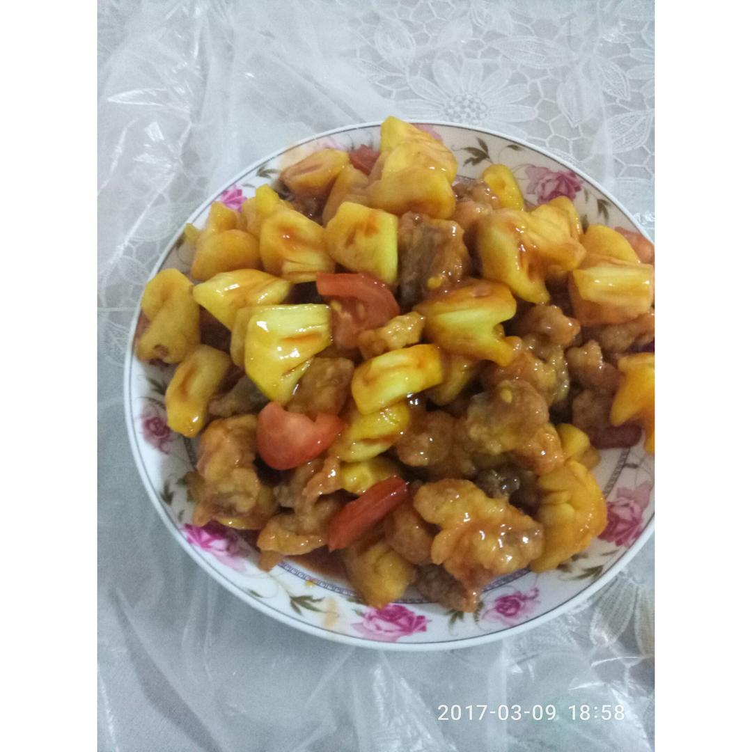 菠萝咕噜肉