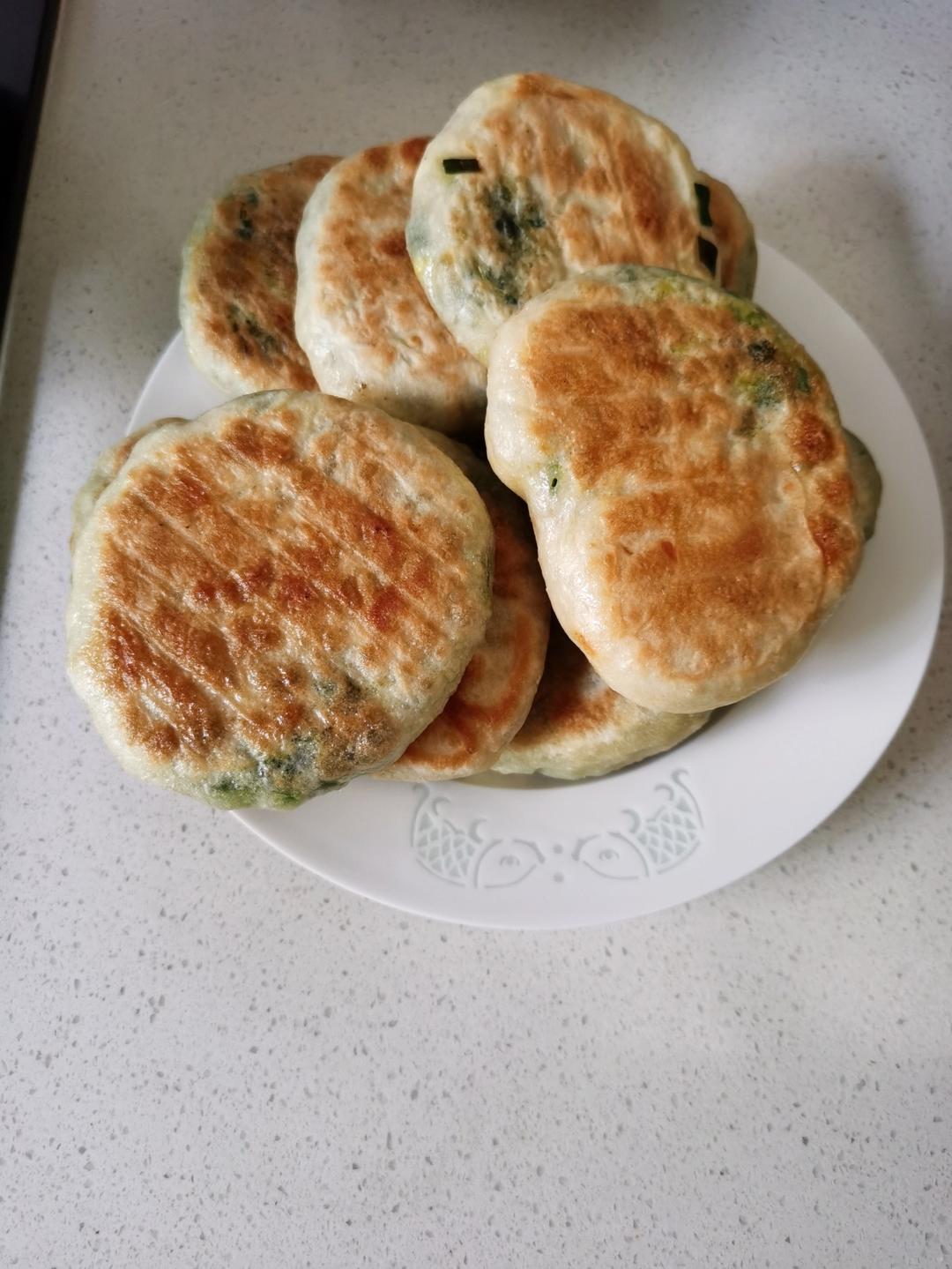 皮薄如纸的韭菜馅饼|免揉面法