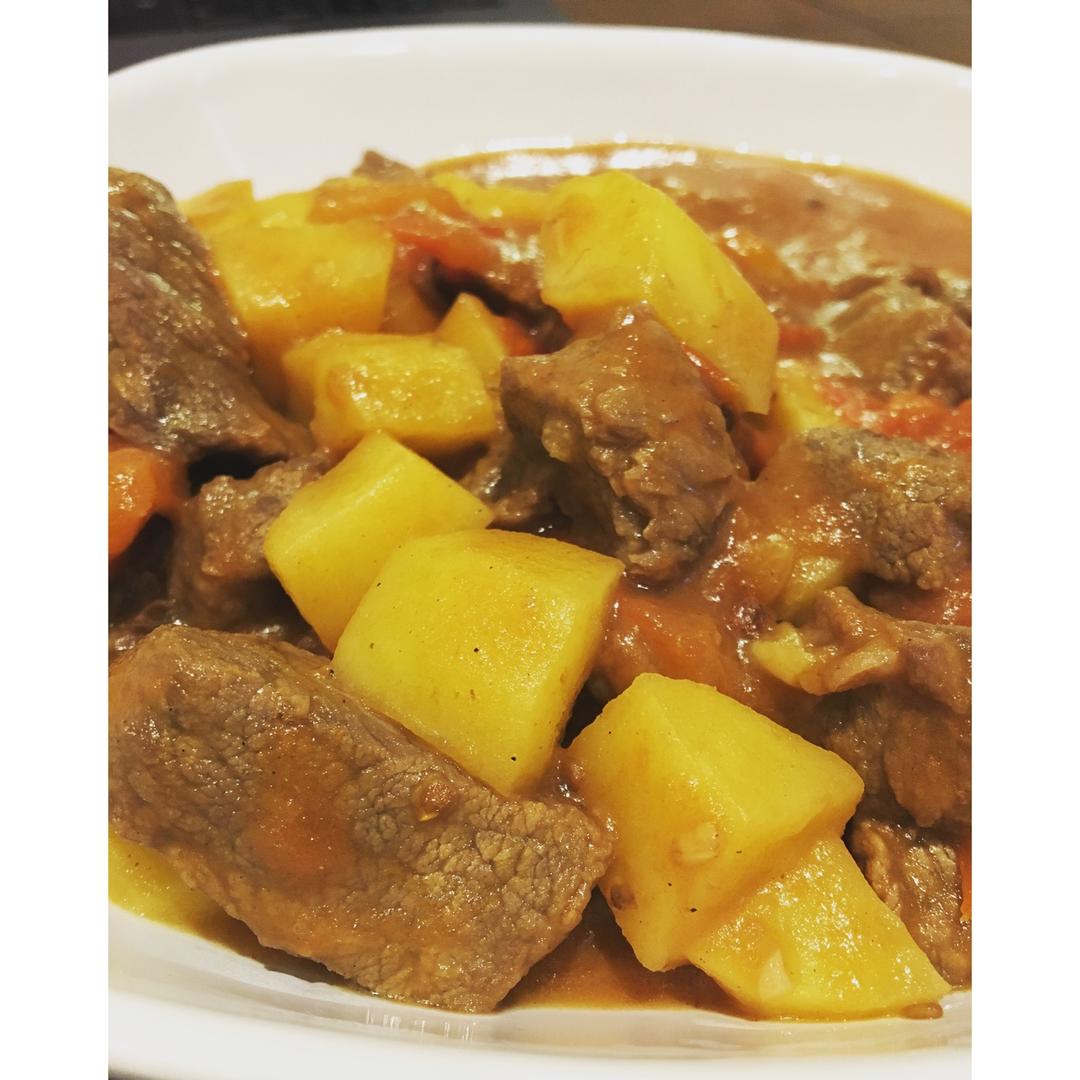 红烧牛肉土豆 （独家秘制）