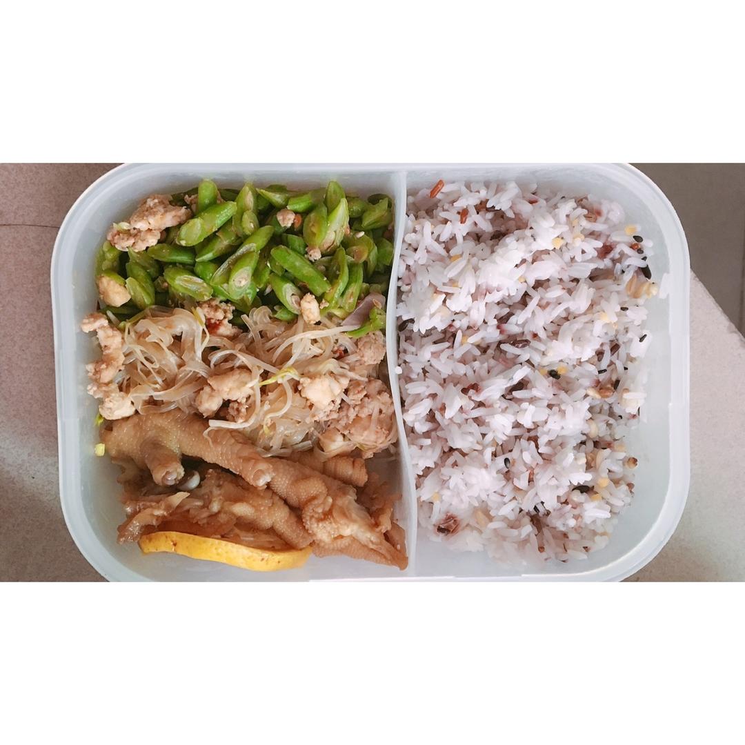 每日工作午餐