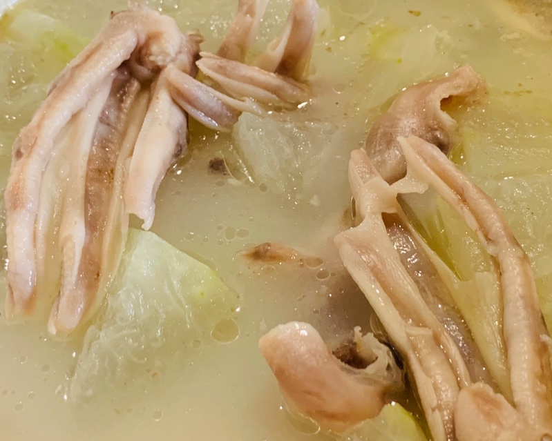 冬瓜鸭掌汤的做法