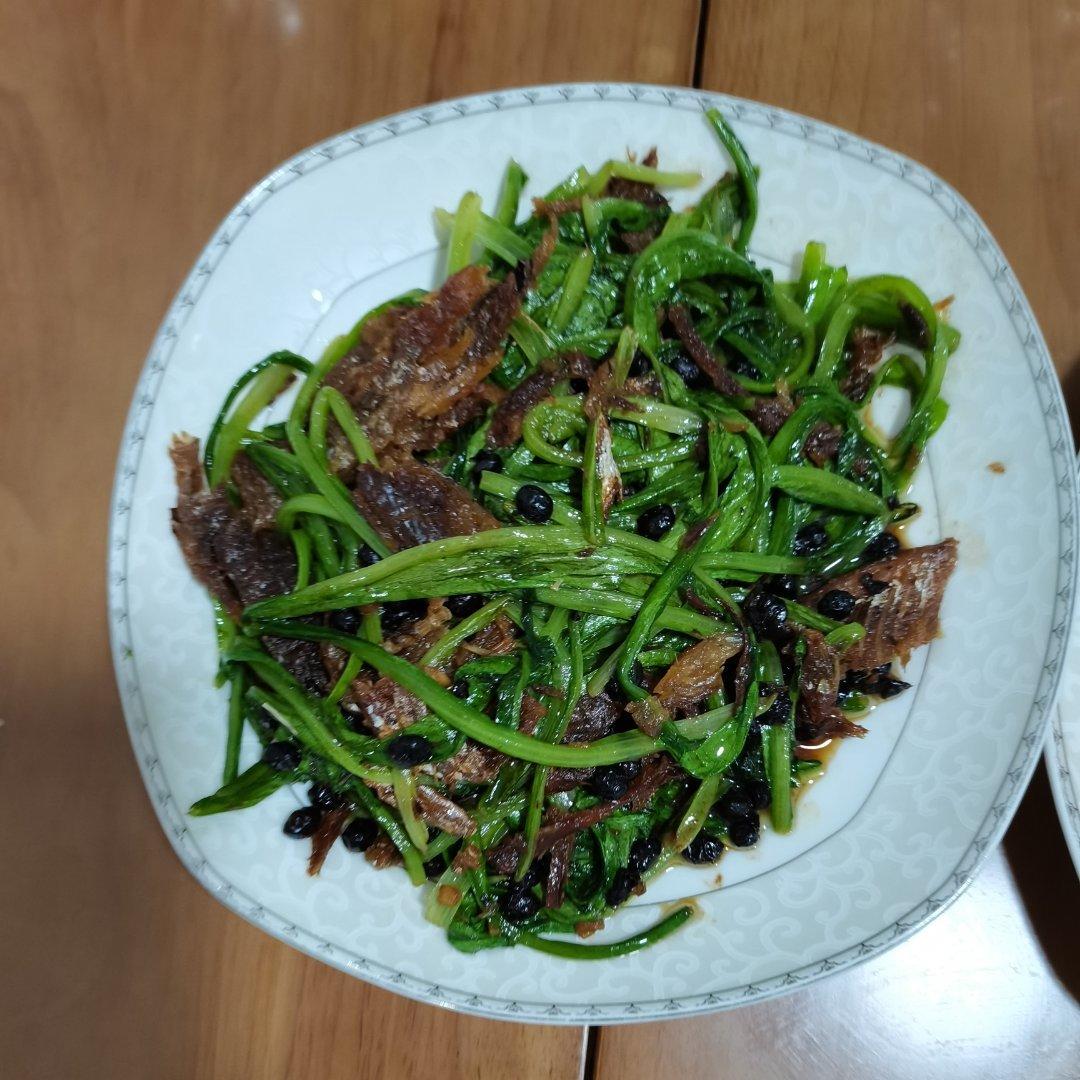 豆豉鲮鱼油麦菜