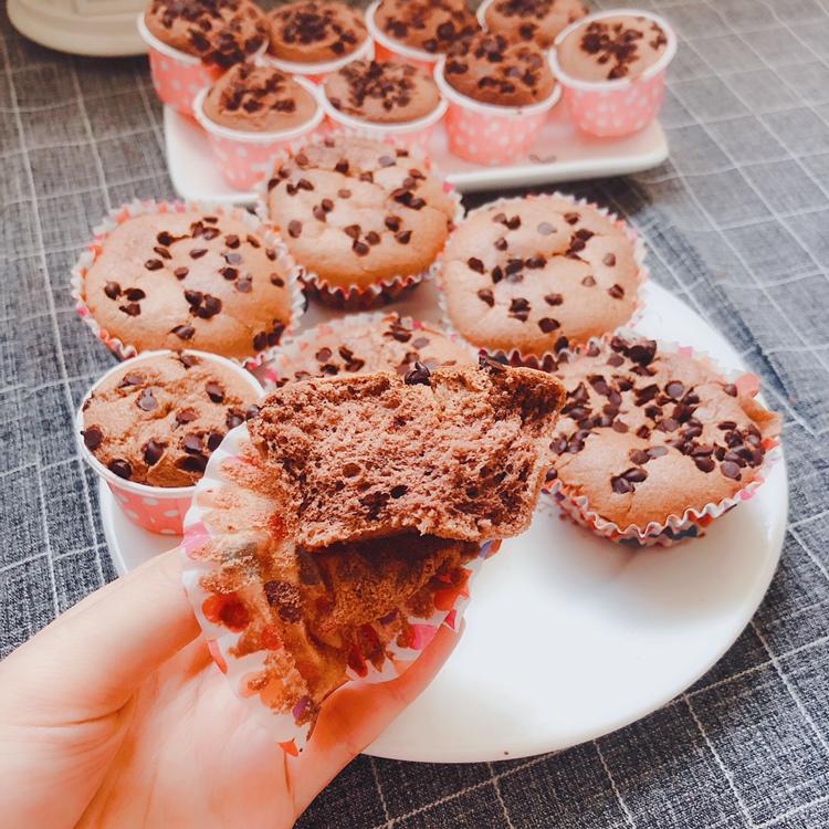 巧克力豆纸杯蛋糕