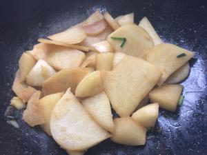 素炒凉薯的做法 步骤3