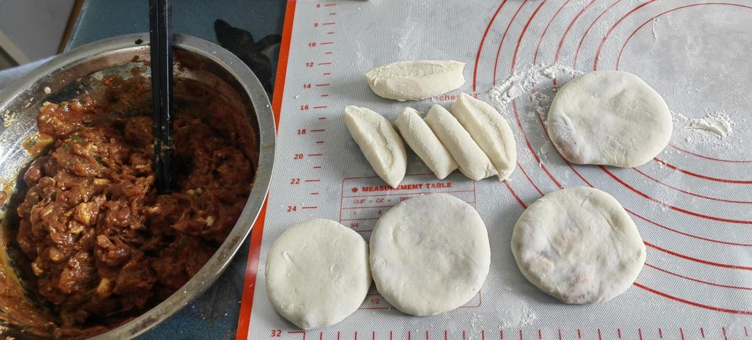 吃一口回味一整天的猪肉馅饼