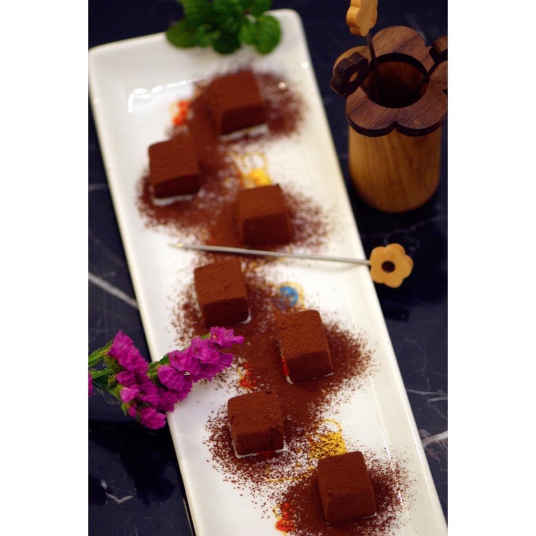 小嶋老师的生巧克力