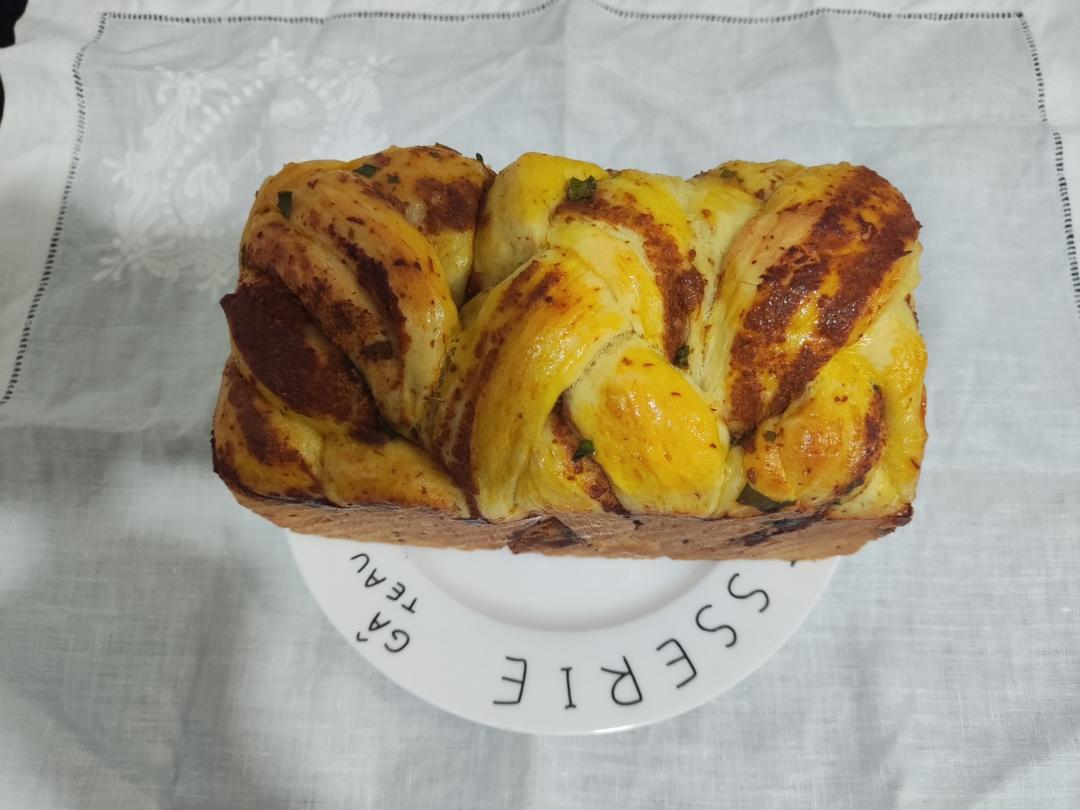 香葱肉松吐司