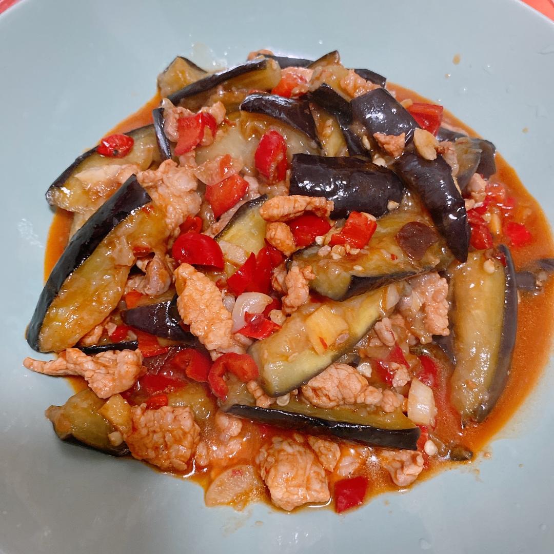 厨师长教你：“肉末烧茄子”的家常做法，口感软糯适合下饭，收藏