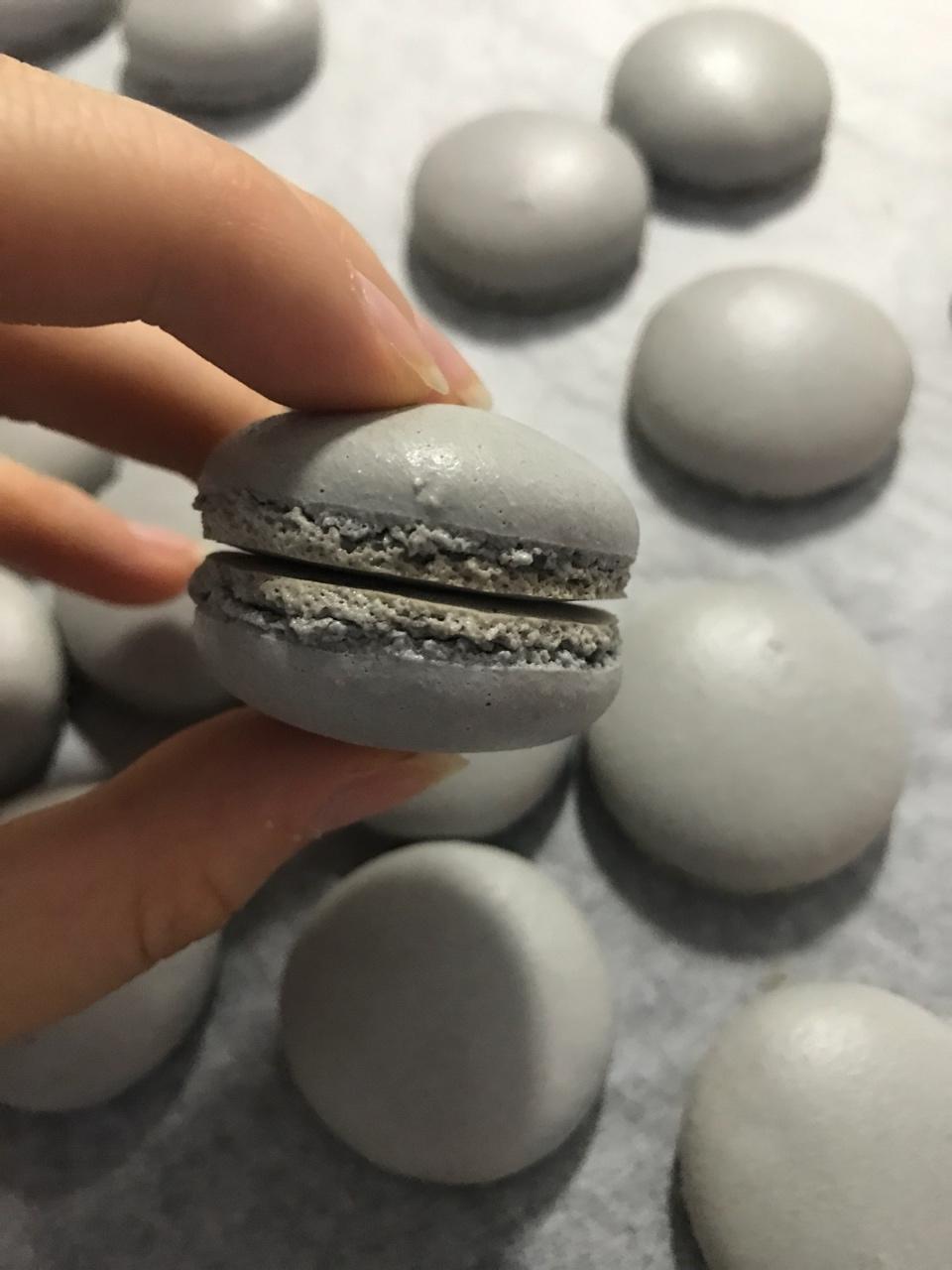 拥有蛋糕组织的意式马卡龙