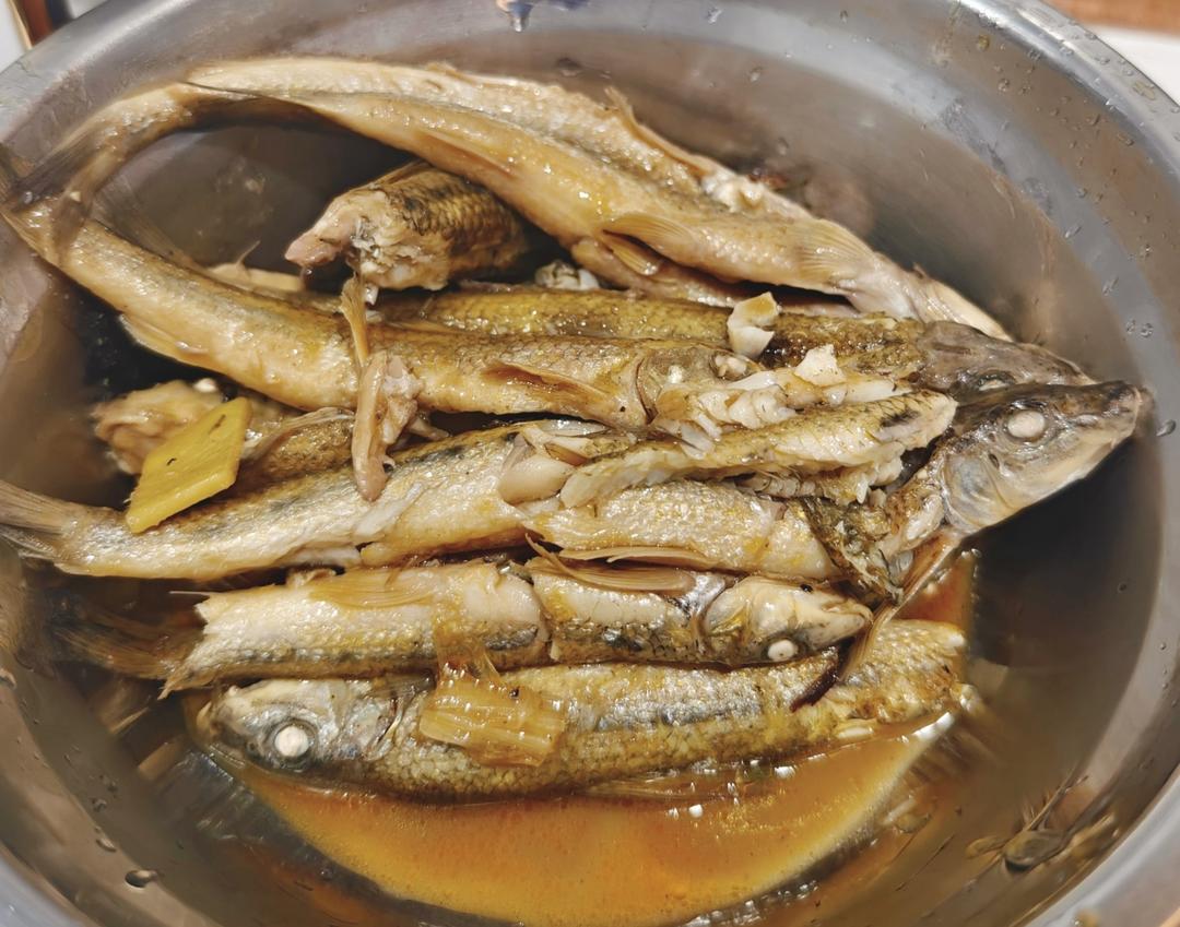 东北菜～酱焖嘎牙子鱼