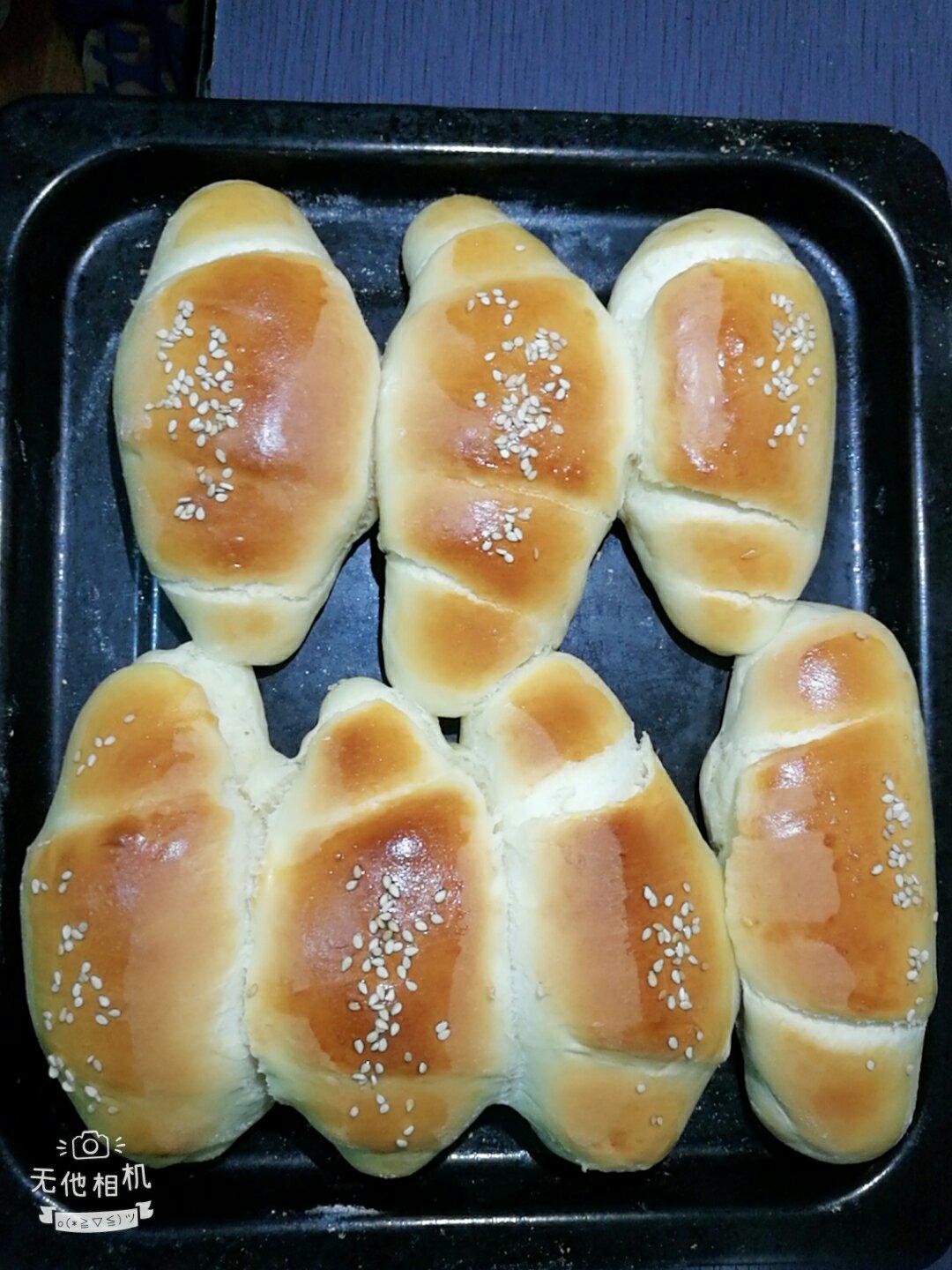 黄油面包卷