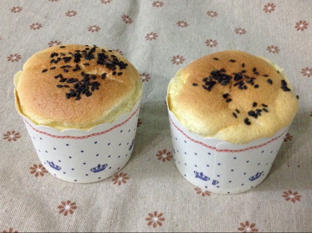 棉花纸杯蛋糕