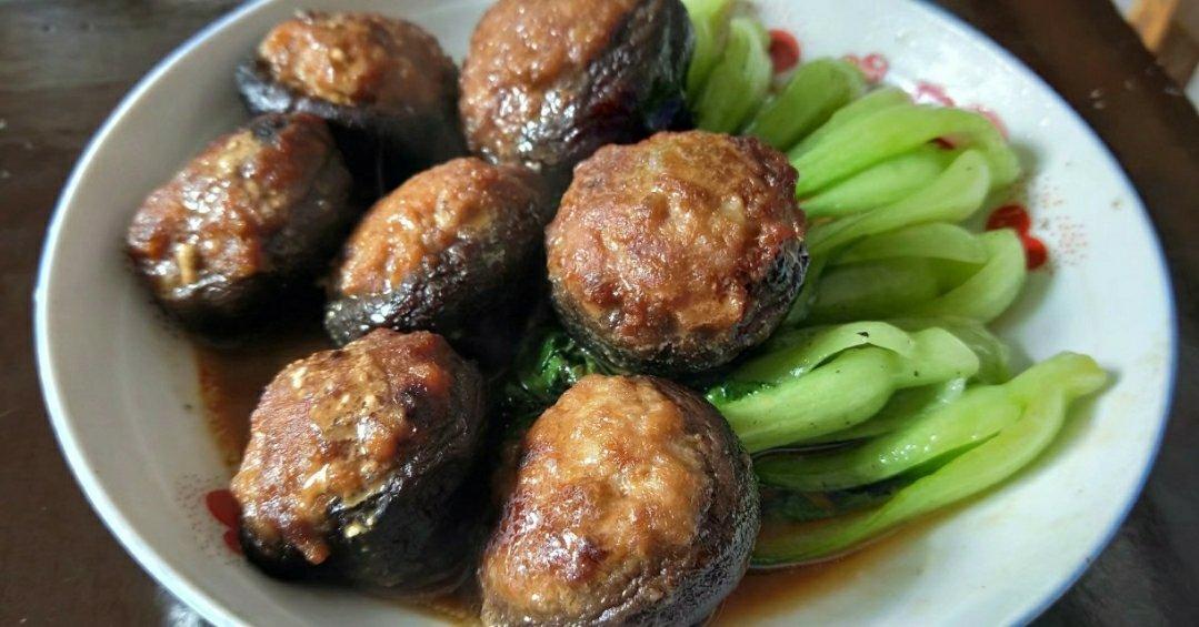 美味的肉酿香菇～～孩子爱吃的下饭菜