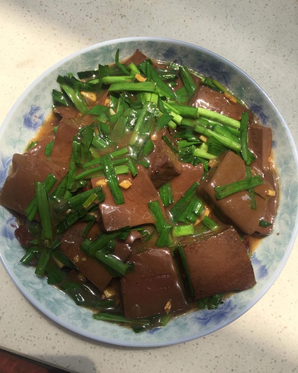 tiger 妈咪家常菜之韭菜烧鸭血