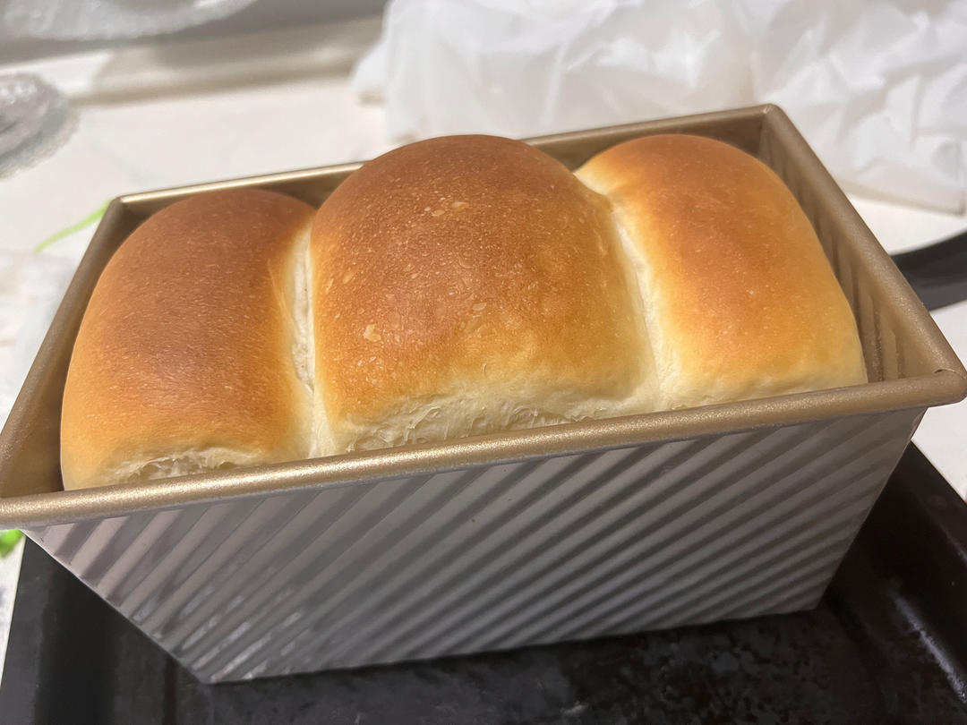 纯奶手撕吐司的做法 步骤1