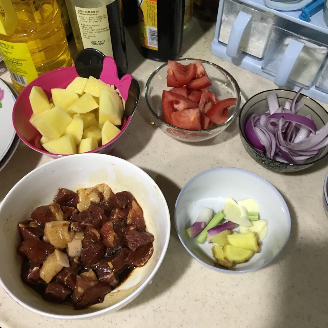 红烧牛肉土豆 （独家秘制）