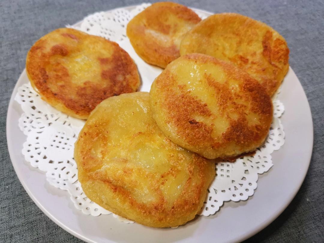 连吃三天吃不腻的芝士土豆饼，还会拉丝哦～