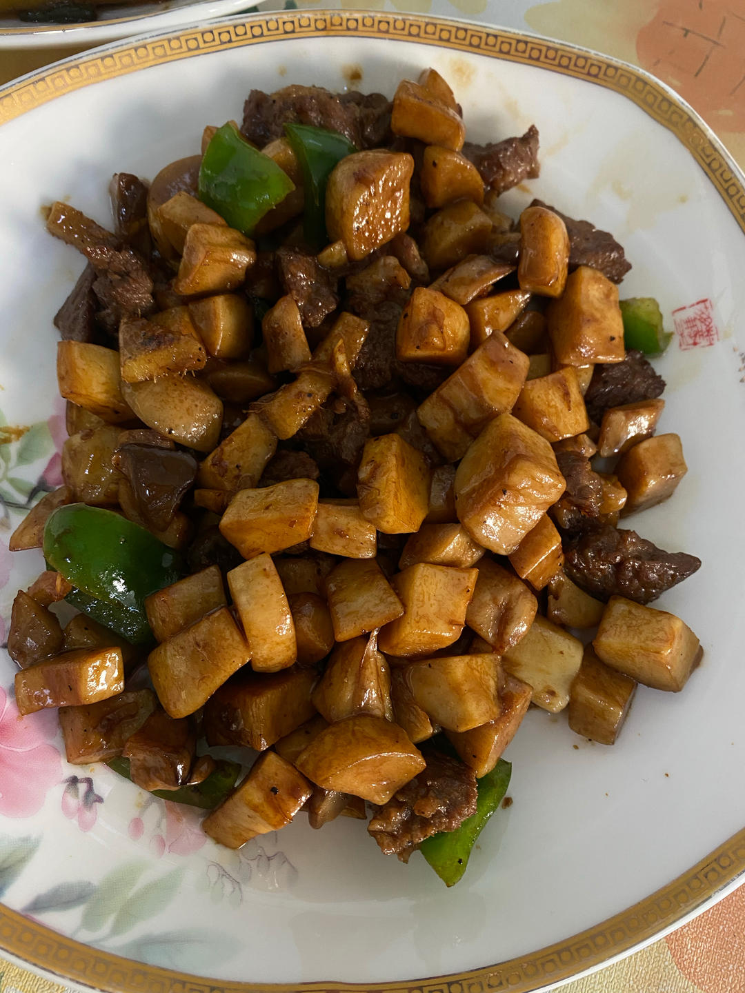 家常菜~杏鲍菇烧牛肉粒
