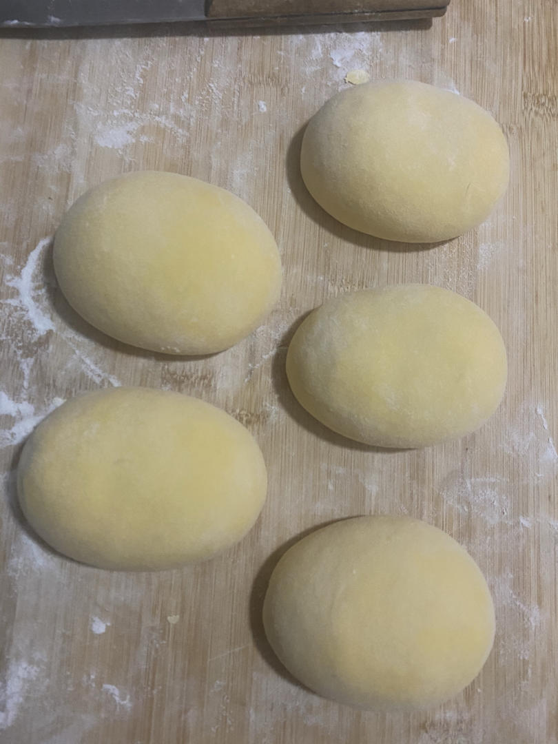 新手也可以--详解如何做出人见人爱、金黄的南瓜馒头