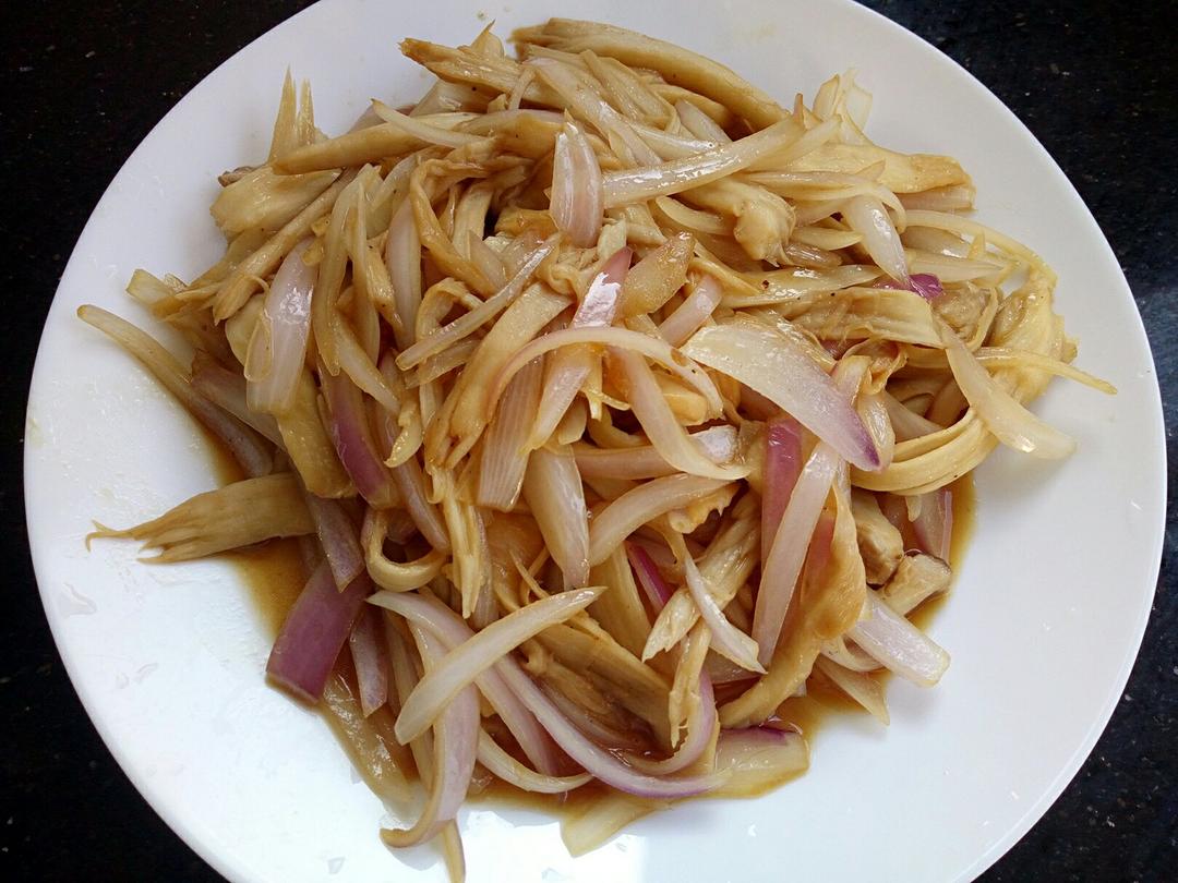 洋葱遇到杏鲍菇