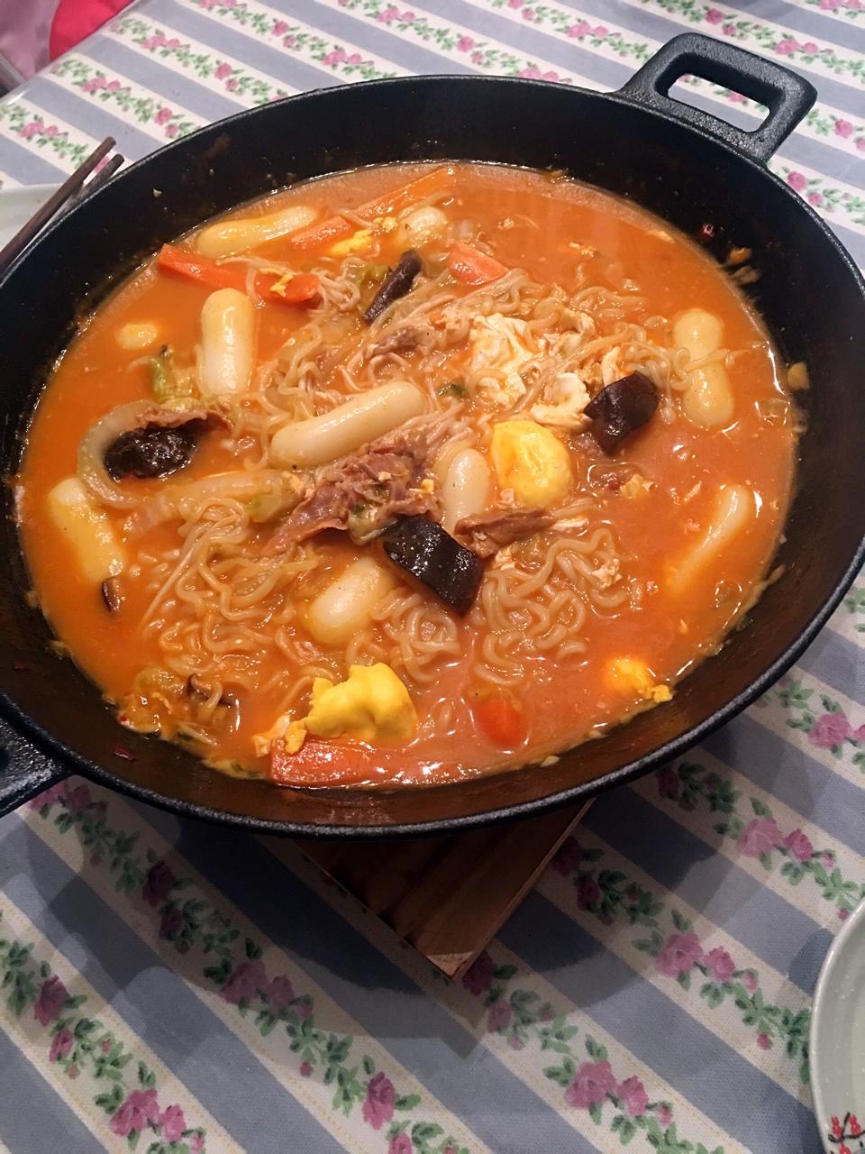 韩国芝士年糕火锅