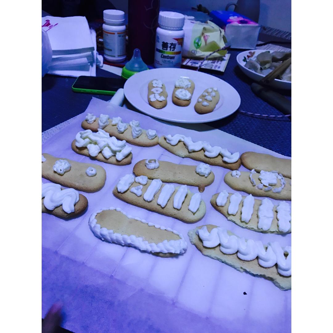 手指饼干