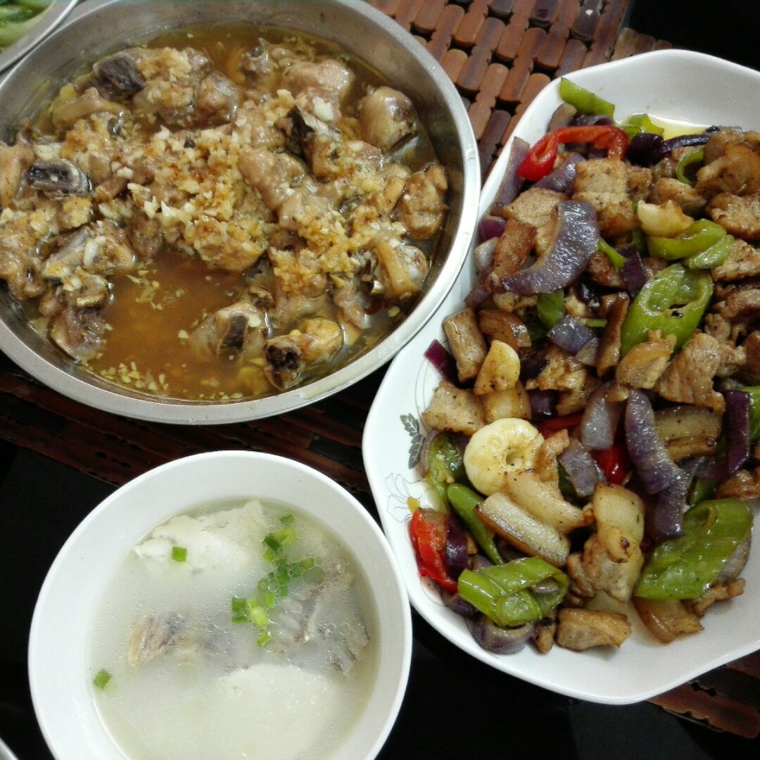 鲫鱼豆腐汤