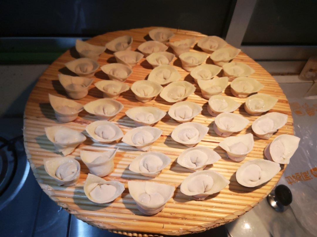 元宝馄饨的包法