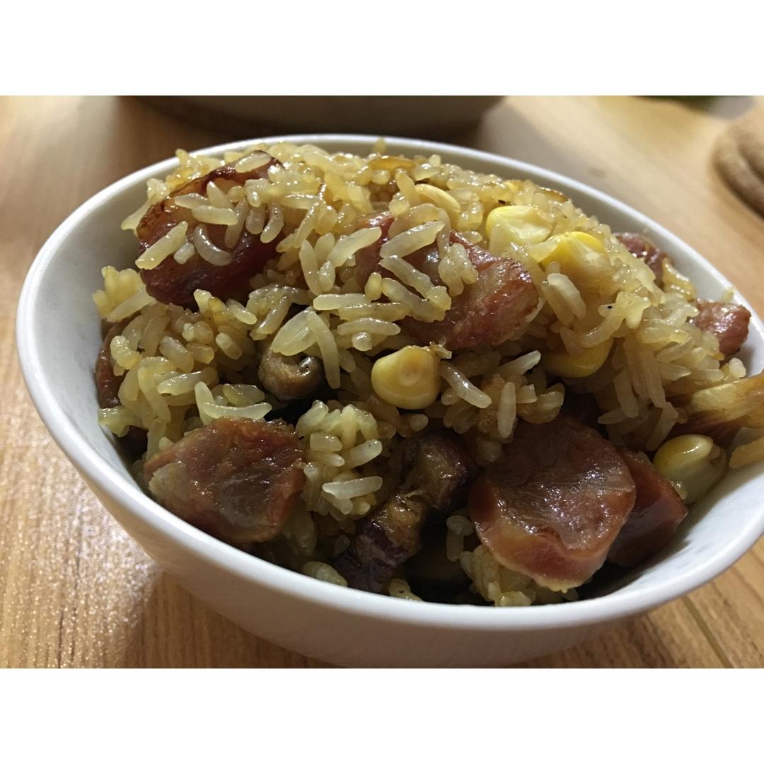 电饭锅版香菇腊肠饭