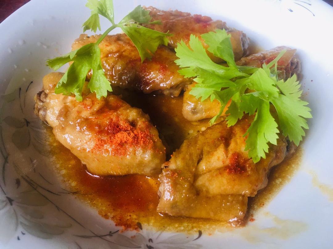 蒜香蚝油鸡翅中