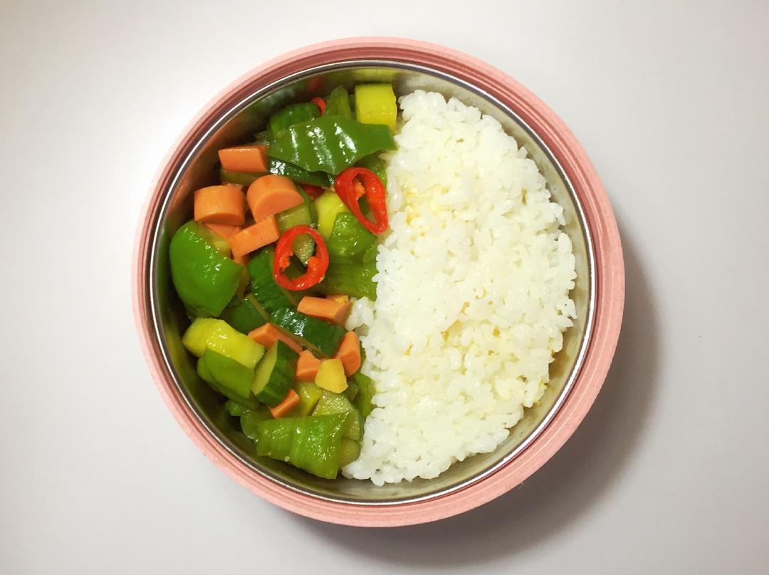 刀刀莉做的黄瓜火腿