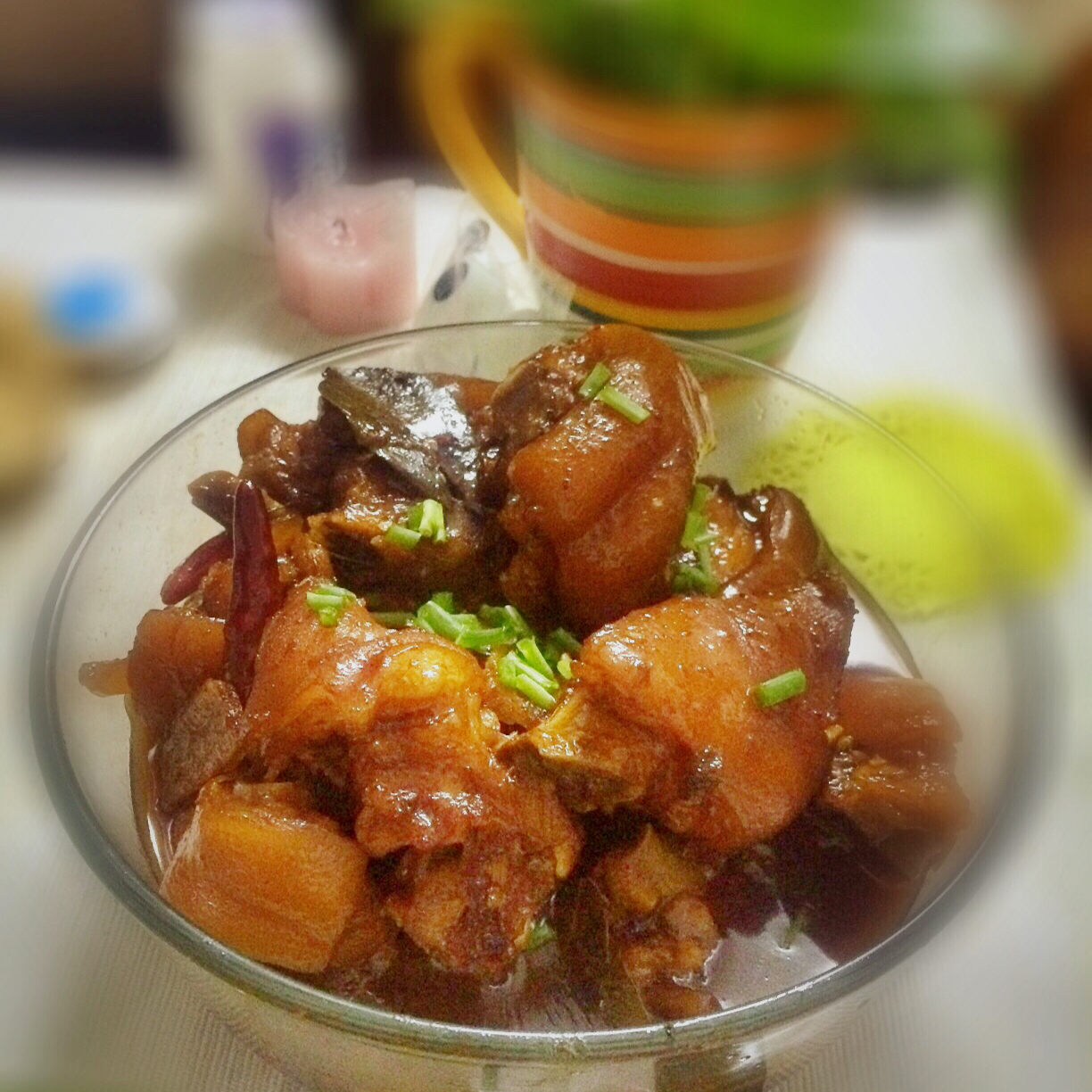 美味的家常菜：红烧猪蹄