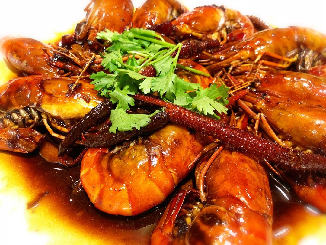 堂妈小厨——红烧大虾